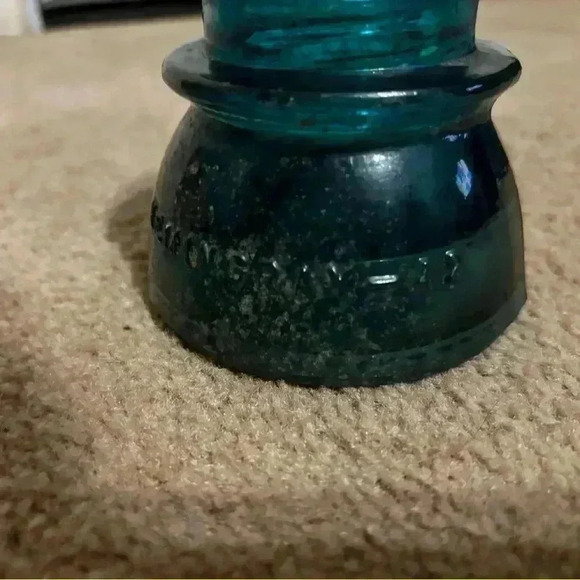Blue And green Mix Hemingray- 42, Made In The Usa Insulator - Picture 4 of 12